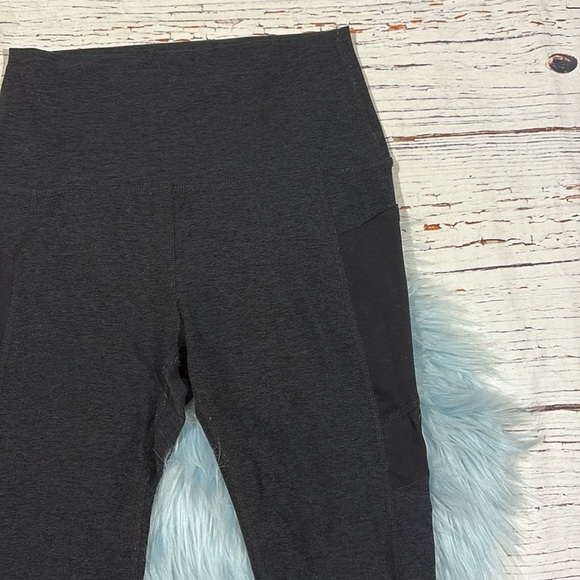 Beyond Yoga Darkest Night Mesh with It Spacedye Pocket Leggings - Picture 6 of 10